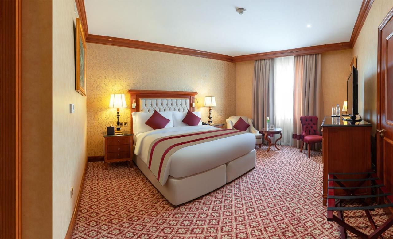 Al Aziziyah Boutique Hotel Doha Dış mekan fotoğraf A room at the hotel