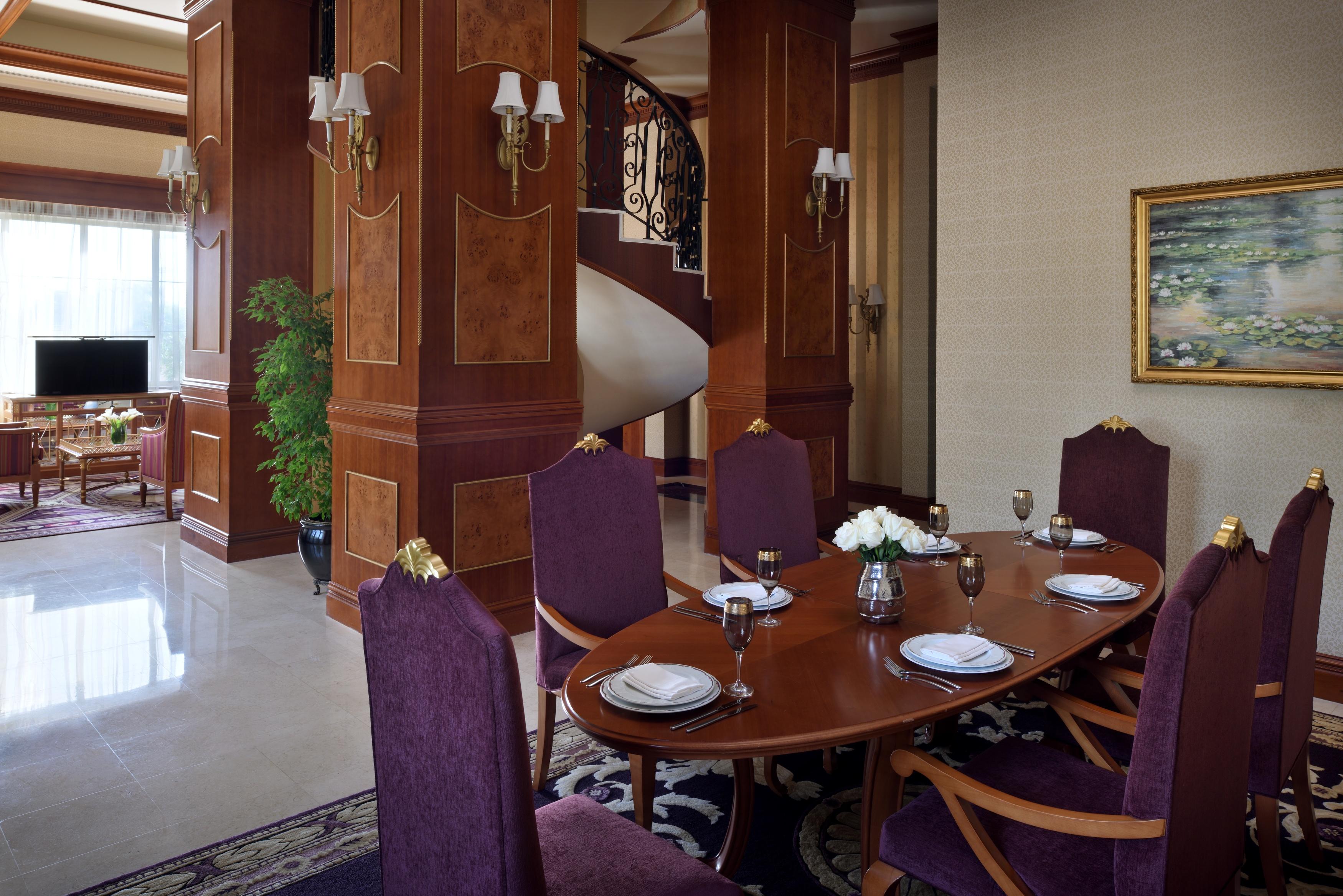 Al Aziziyah Boutique Hotel Doha Dış mekan fotoğraf A dining room